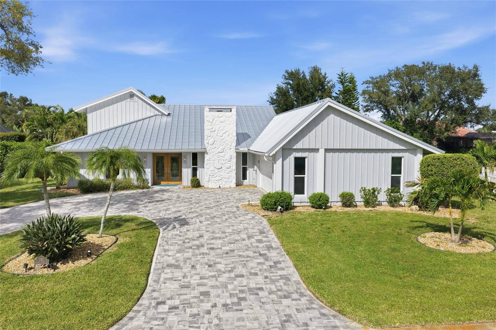 242 LOOKOUT POINT DRIVE, Osprey, FL 34229