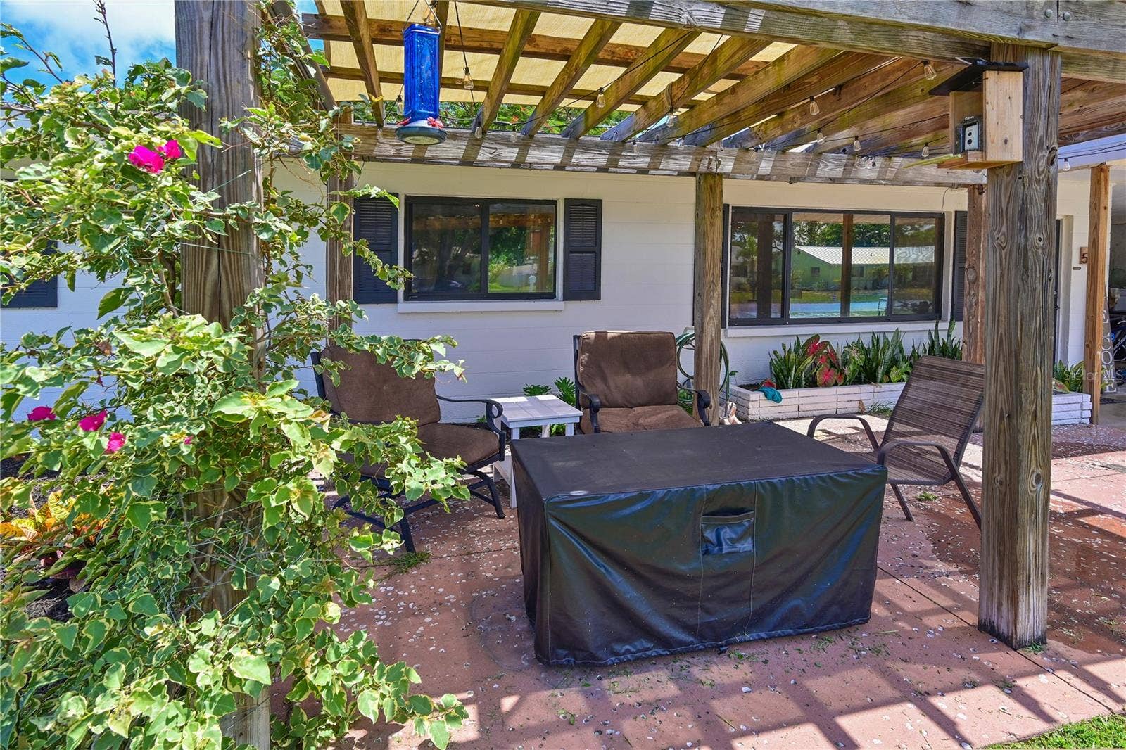 5812 2ND AVE DR NW, Bradenton, FL 34209 5812 2ND AVE DR NW, Bradenton, FL 34209