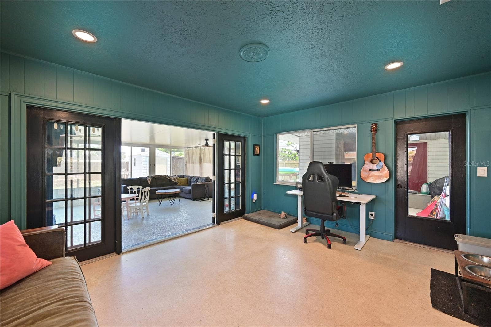 5812 2ND AVE DR NW, Bradenton, FL 34209 5812 2ND AVE DR NW, Bradenton, FL 34209