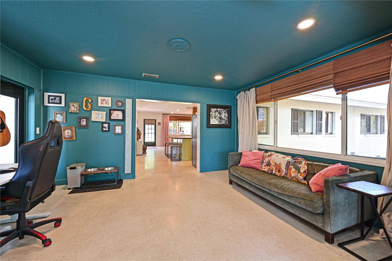 5812 2ND AVE DR NW, Bradenton, FL 34209 5812 2ND AVE DR NW, Bradenton, FL 34209