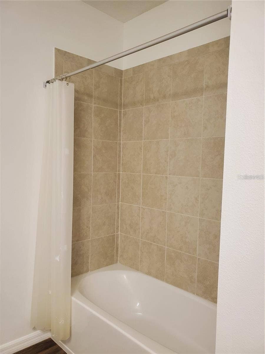 13816 MESSINA LOOP, #102, Bradenton, FL 34211 Guest Bath