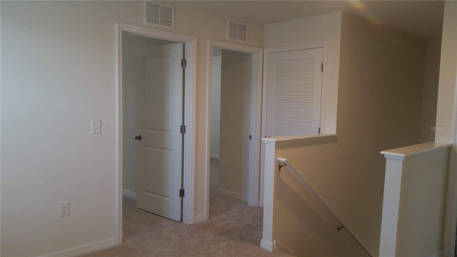 5210 SAN PALERMO DRIVE, Bradenton, FL 34208 Hallway - Between 2 bedrooms