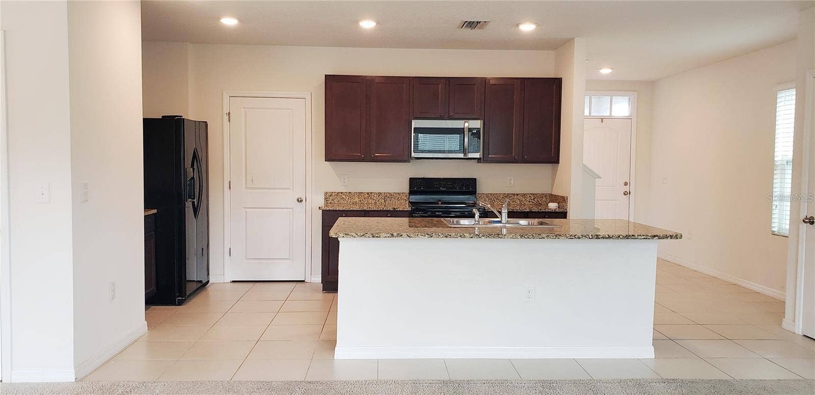 5210 SAN PALERMO DRIVE, Bradenton, FL 34208 Kitchen