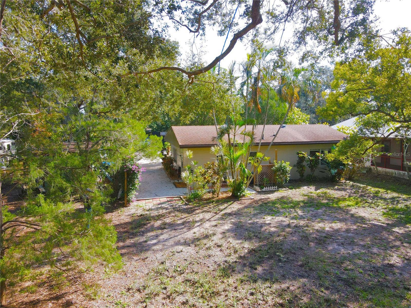 4306 GLORY PLACE, Sarasota, FL 34231 4306 GLORY PLACE, Sarasota, FL 34231