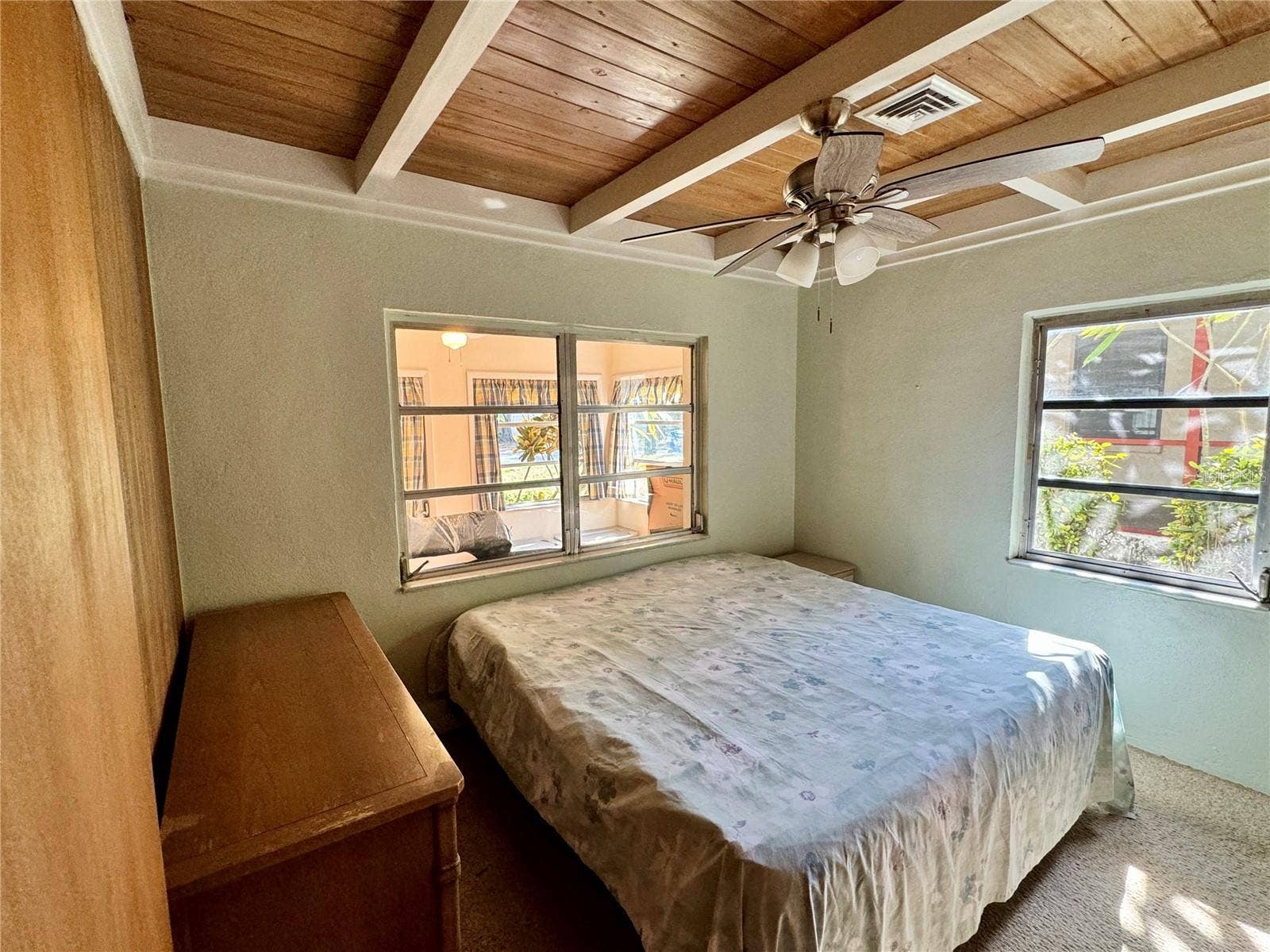 4306 GLORY PLACE, Sarasota, FL 34231 4306 GLORY PLACE, Sarasota, FL 34231