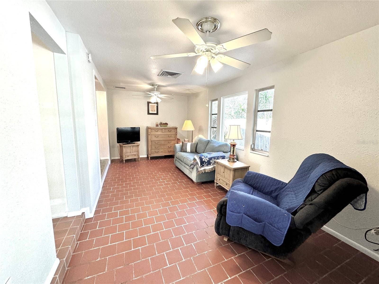 4306 GLORY PLACE, Sarasota, FL 34231 4306 GLORY PLACE, Sarasota, FL 34231