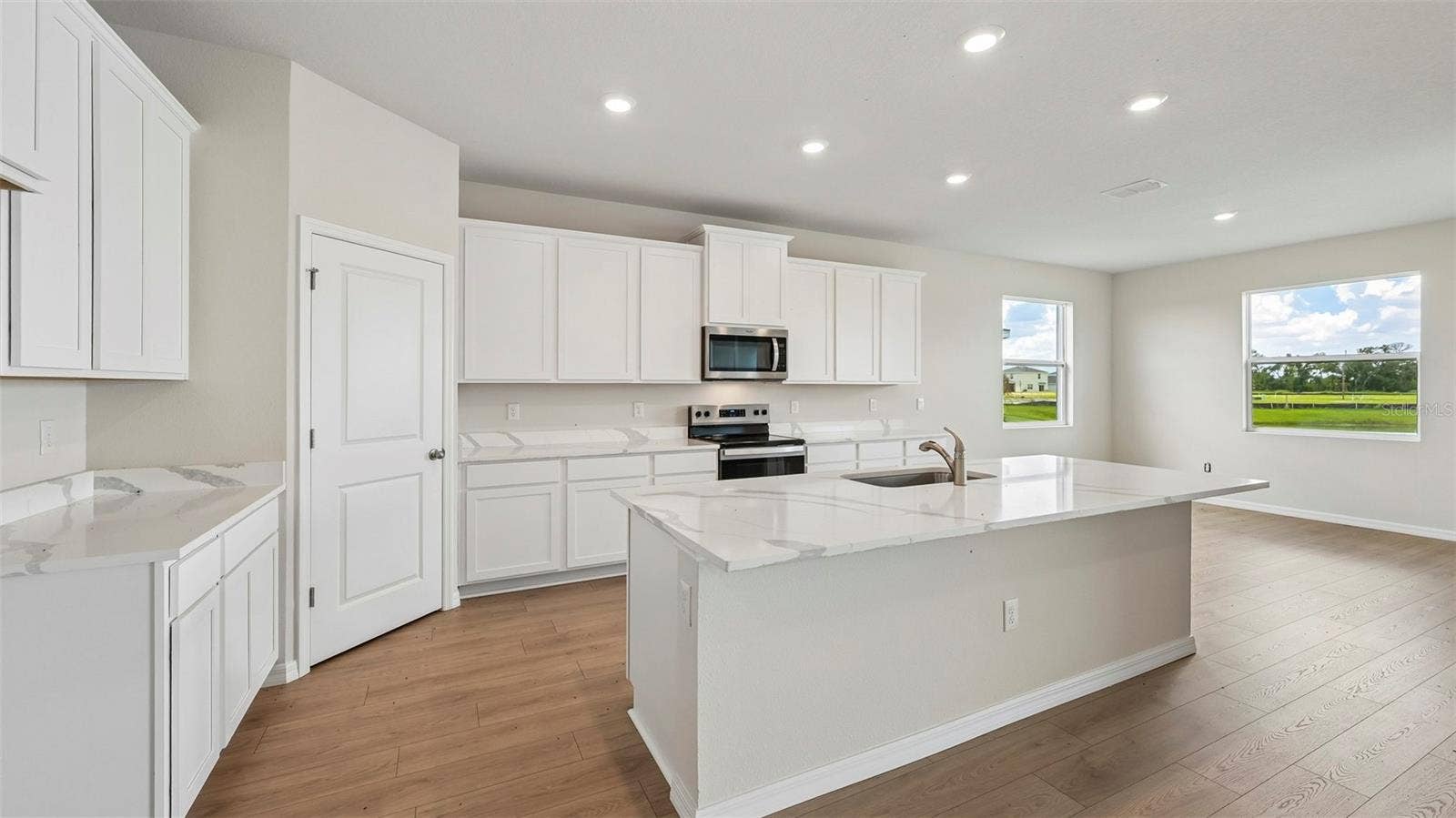 10444 WOODLAND GARDEN WAY, Parrish, FL 34219 10444 WOODLAND GARDEN WAY, Parrish, FL 34219