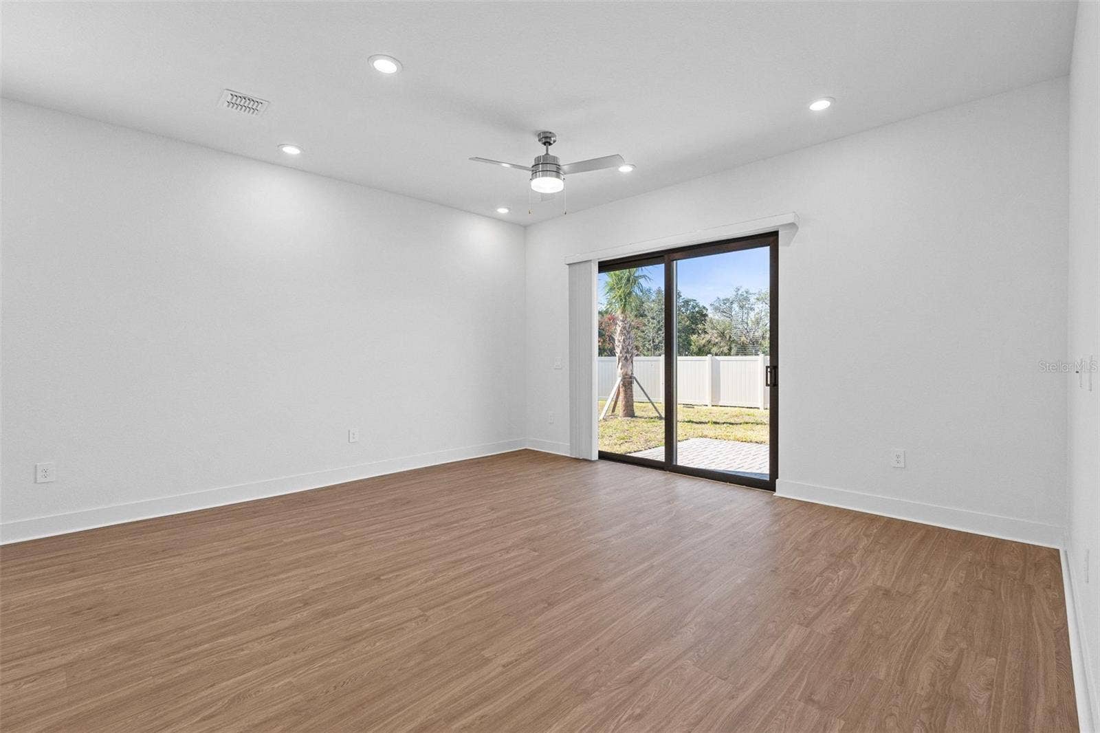 8044 GULFSTREAM COURT, #14318, Lakewood Ranch, FL 34202 8044 GULFSTREAM COURT, #14318, Lakewood Ranch, FL 34202