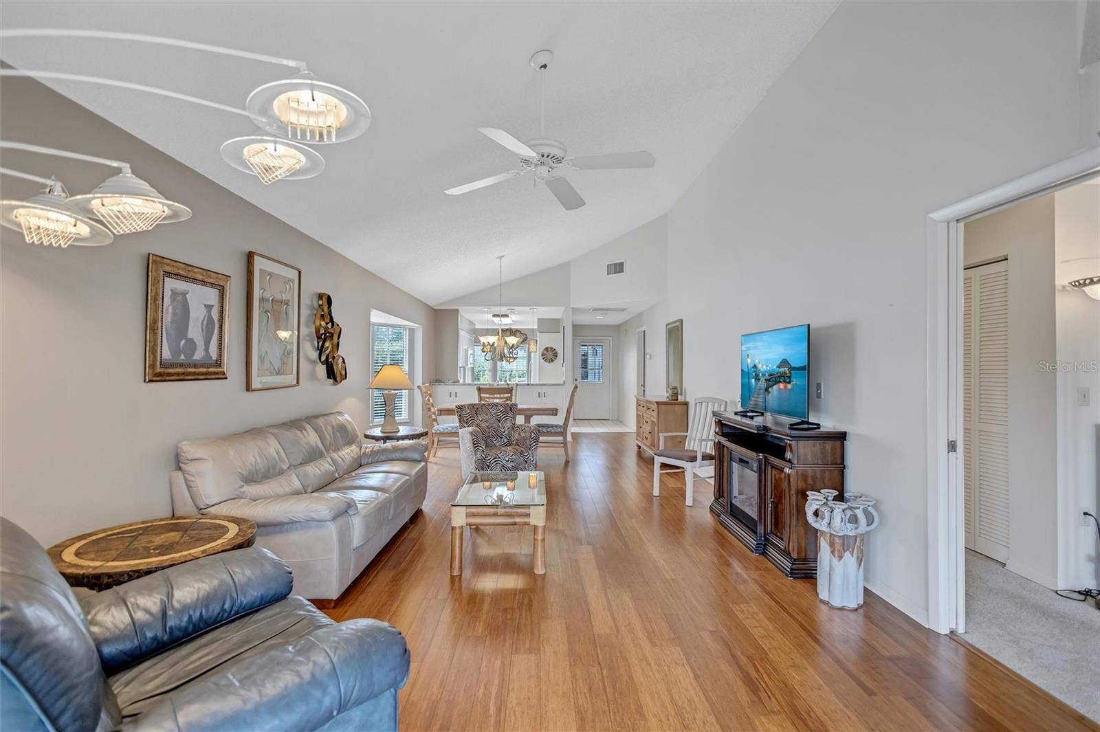 6468 APPROACH ROAD, #14, Sarasota, FL 34238