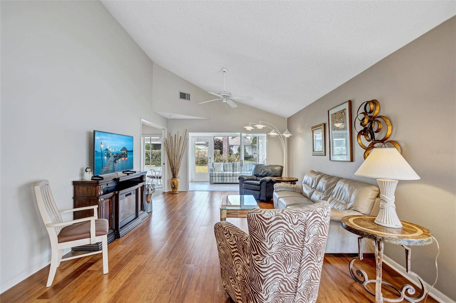 6468 APPROACH ROAD, #14, Sarasota, FL 34238