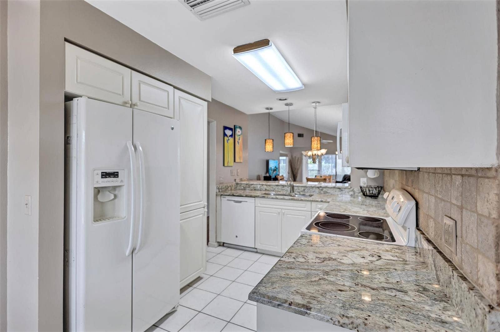 6468 APPROACH ROAD, #14, Sarasota, FL 34238