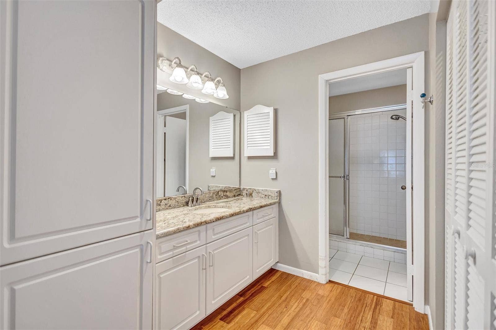 6468 APPROACH ROAD, #14, Sarasota, FL 34238