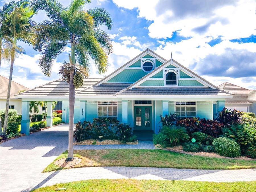 Property photo for 4754 MAINSAIL DRIVE, Bradenton, FL