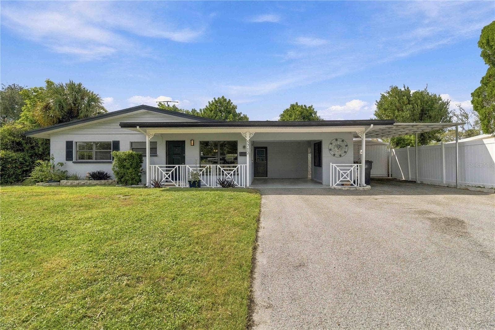 5712 20TH STREET W, Bradenton, FL 34207 5712 20TH STREET W, Bradenton, FL 34207
