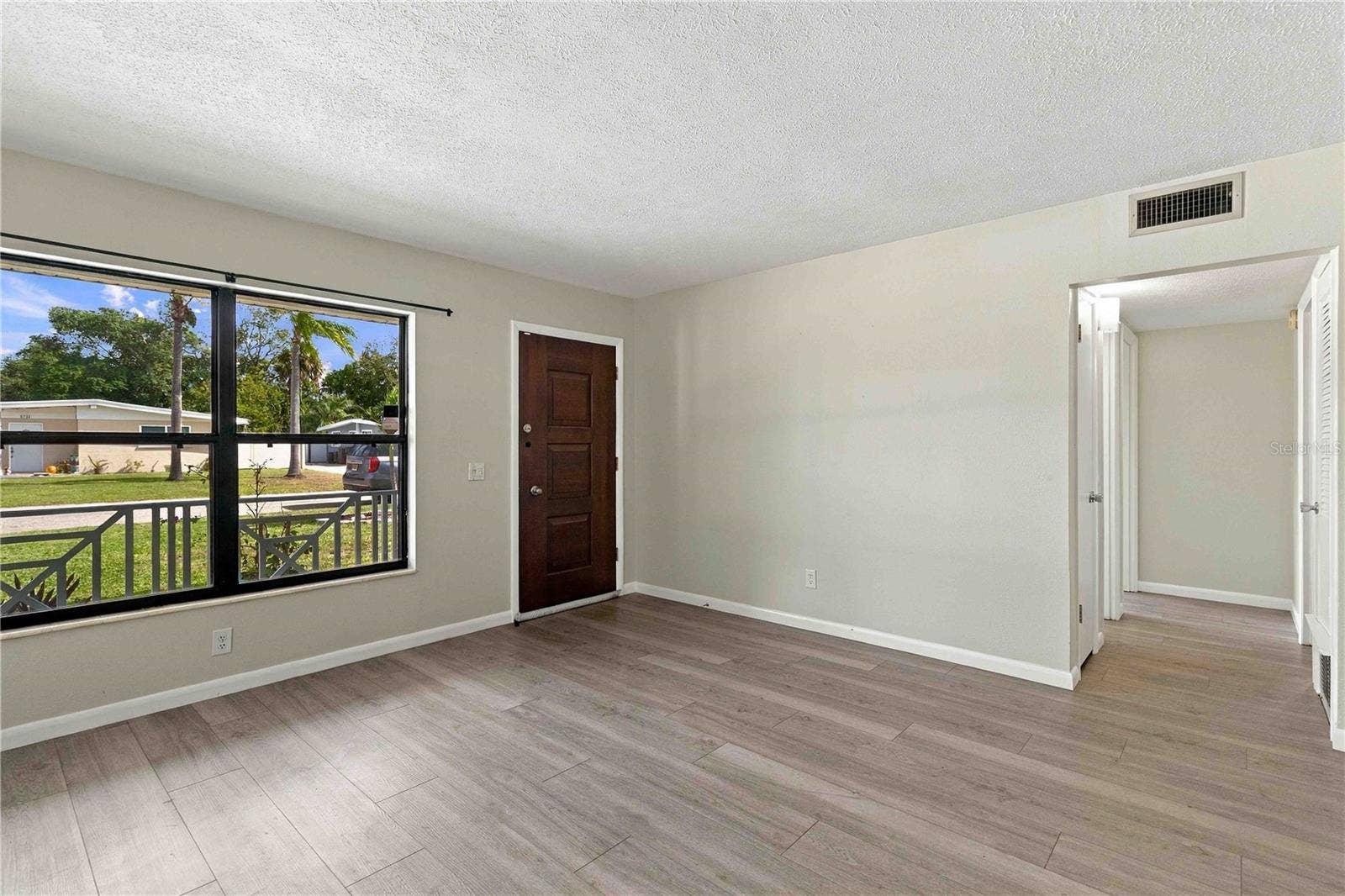 5712 20TH STREET W, Bradenton, FL 34207 5712 20TH STREET W, Bradenton, FL 34207