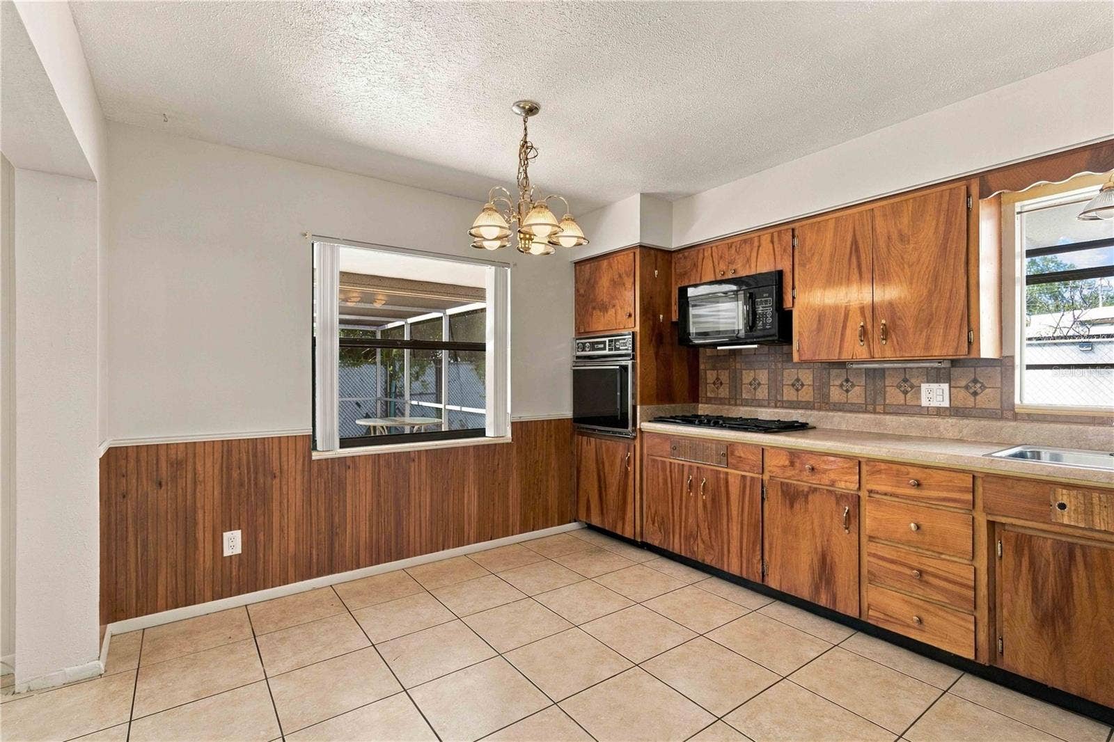 5712 20TH STREET W, Bradenton, FL 34207 5712 20TH STREET W, Bradenton, FL 34207