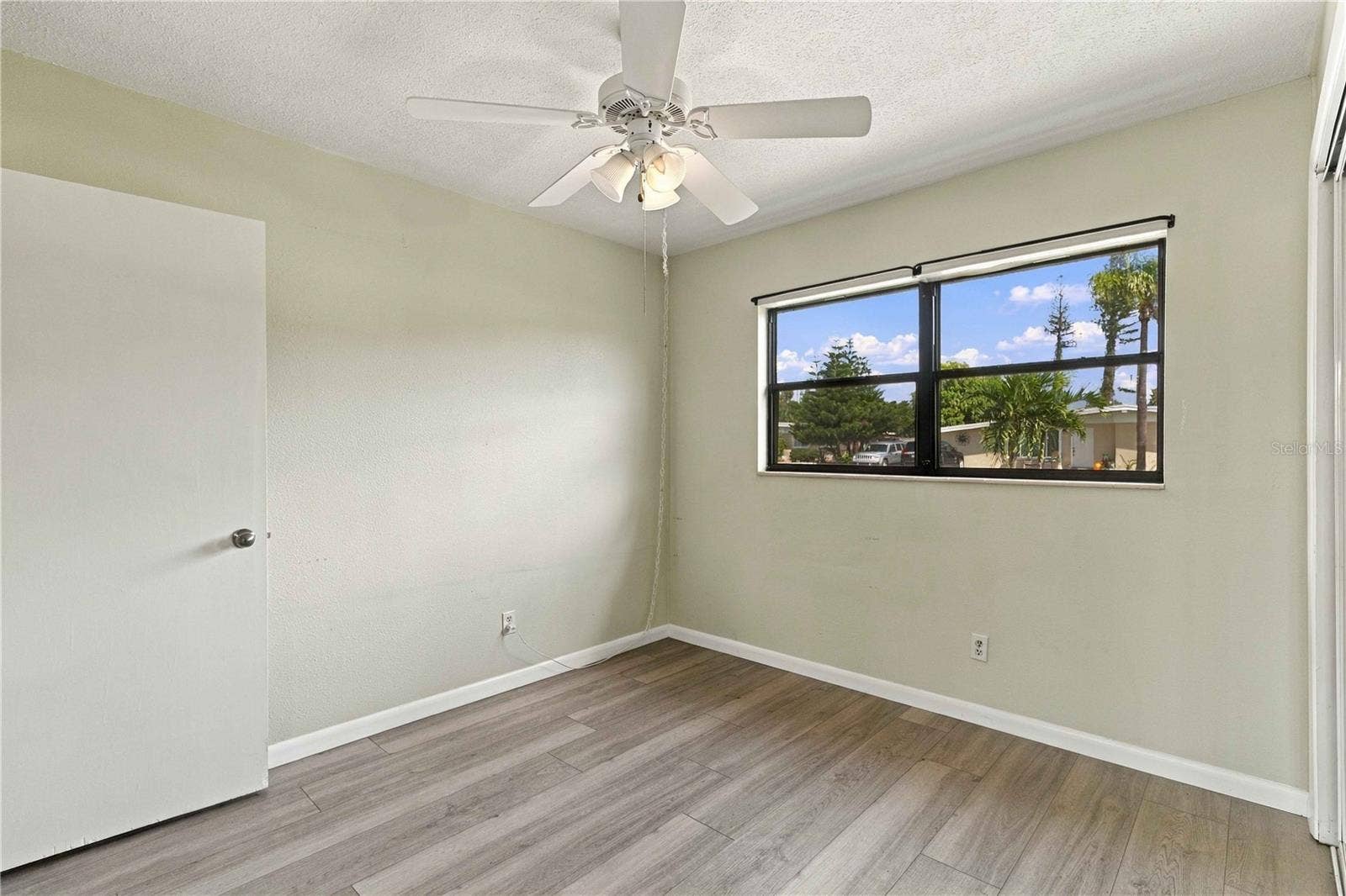 5712 20TH STREET W, Bradenton, FL 34207 5712 20TH STREET W, Bradenton, FL 34207