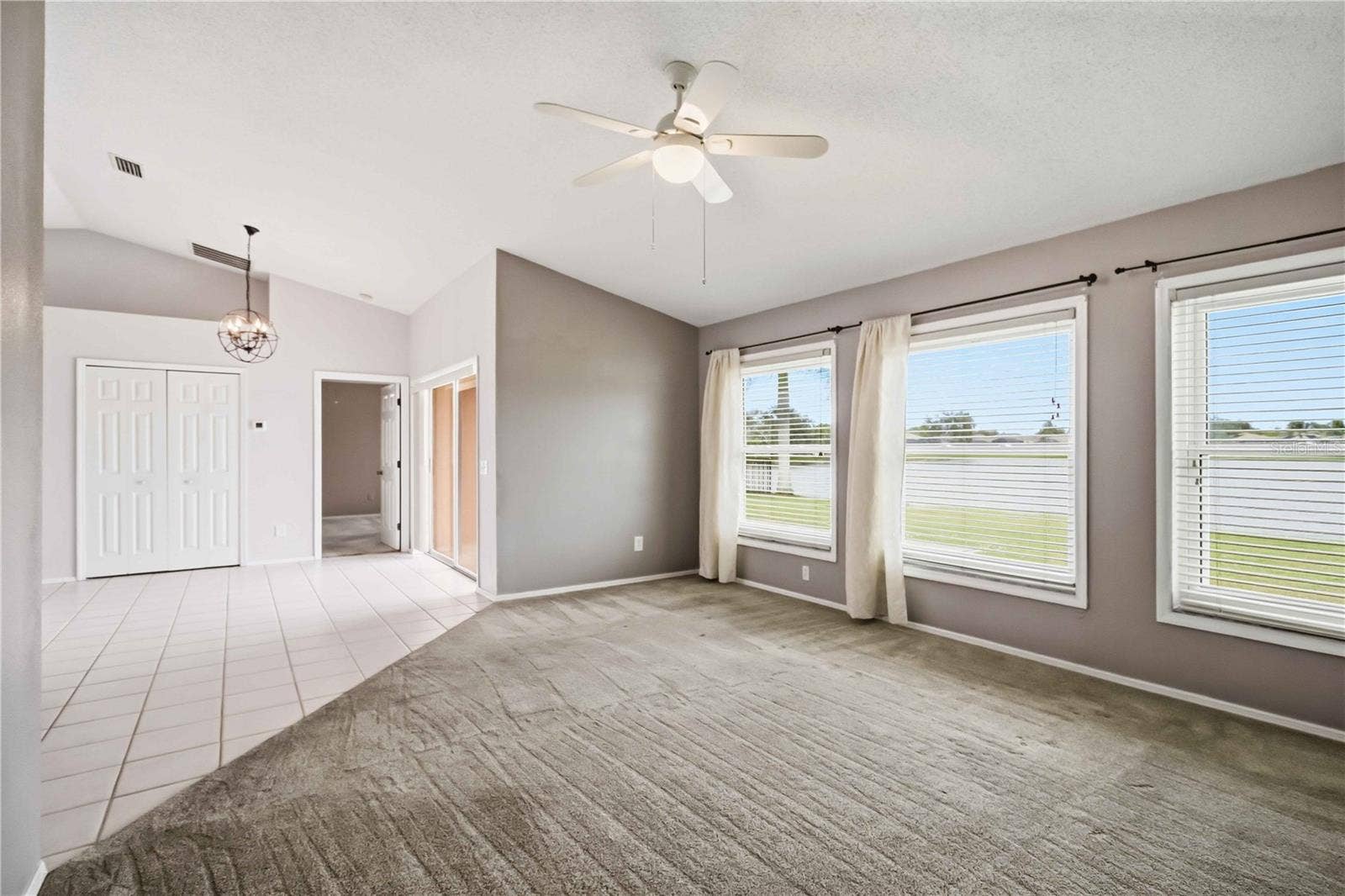 5207 52ND AVENUE W, Bradenton, FL 34210 5207 52ND AVENUE W, Bradenton, FL 34210