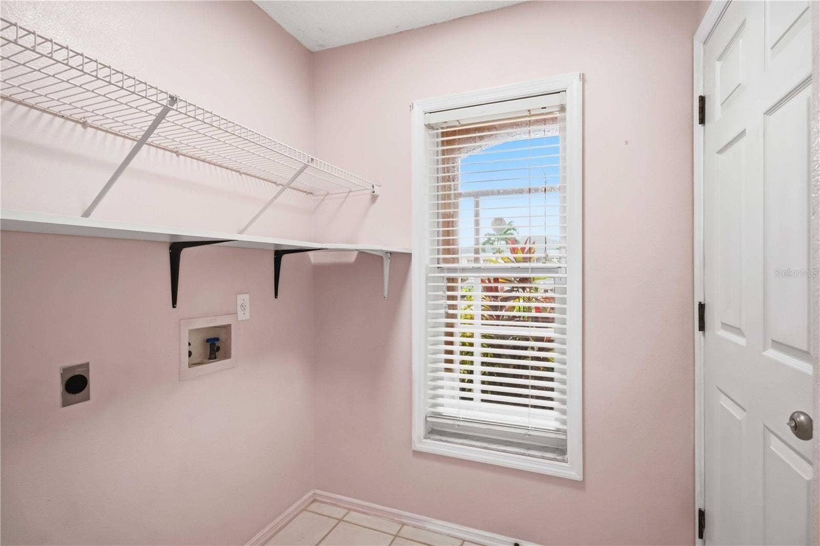 5207 52ND AVENUE W, Bradenton, FL 34210 5207 52ND AVENUE W, Bradenton, FL 34210