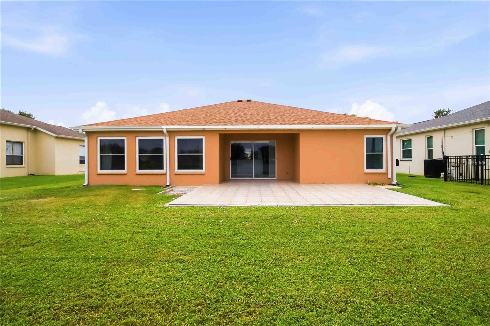 5207 52ND AVENUE W, Bradenton, FL 34210 5207 52ND AVENUE W, Bradenton, FL 34210