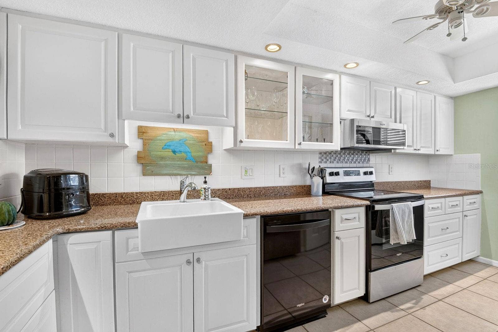 4745 INDEPENDENCE DRIVE, #4745, Bradenton, FL 34210 Kitchen