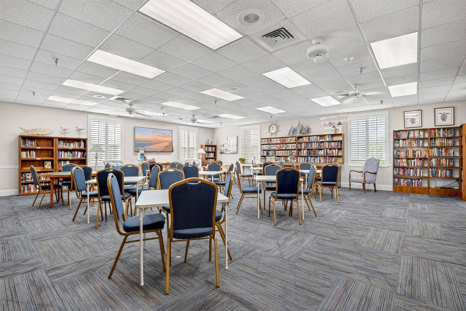 4745 INDEPENDENCE DRIVE, #4745, Bradenton, FL 34210 Large library
