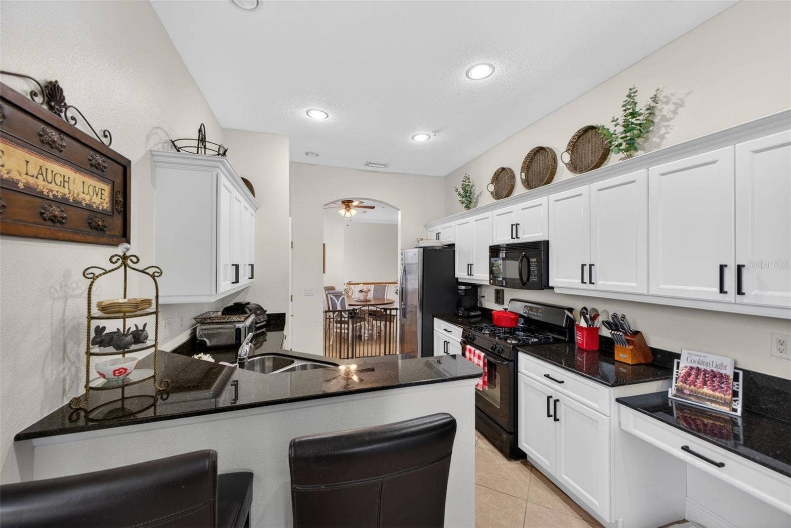 8229 MIRAMAR WAY, #204, Lakewood Ranch, FL 34202