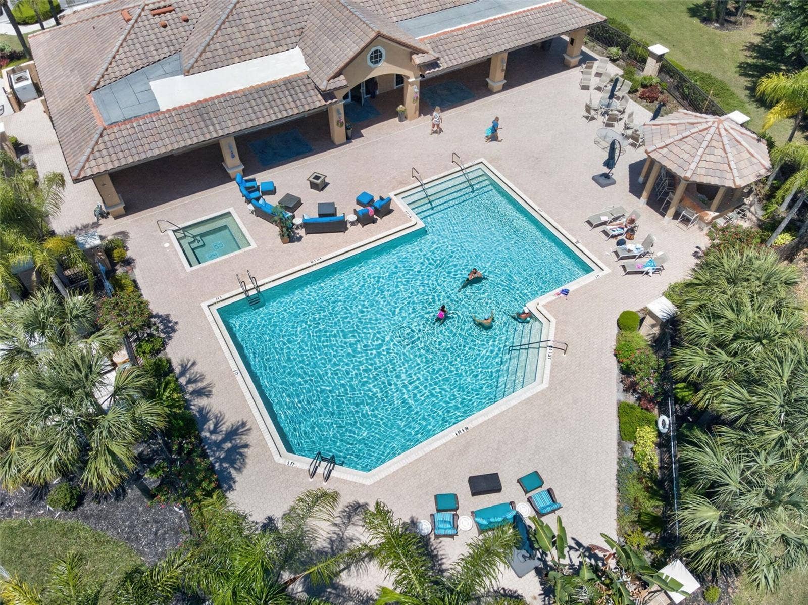 8229 MIRAMAR WAY, #204, Lakewood Ranch, FL 34202