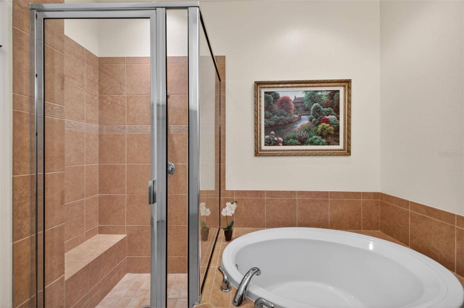 8229 MIRAMAR WAY, #204, Lakewood Ranch, FL 34202