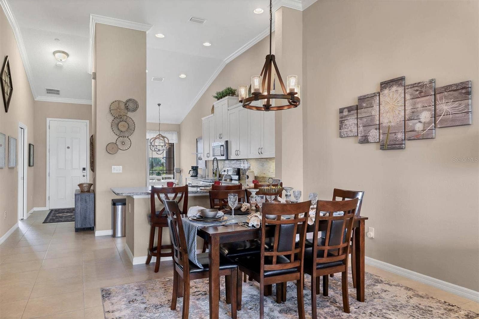 13719 MESSINA LOOP, #202, Lakewood Ranch, FL 34211 Dining area