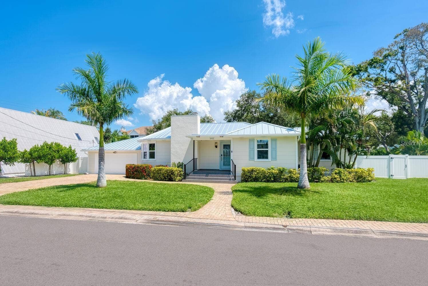 1931 HIGH POINT CIRCLE, Sarasota, FL 34236 1931 HIGH POINT CIRCLE, Sarasota, FL 34236