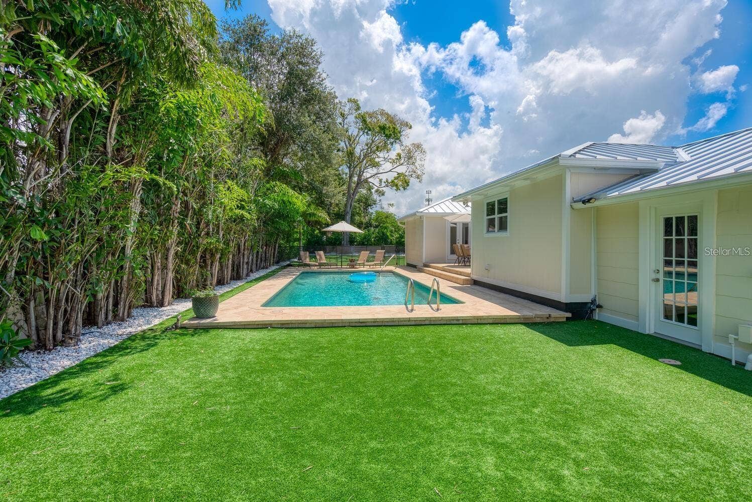 1931 HIGH POINT CIRCLE, Sarasota, FL 34236 1931 HIGH POINT CIRCLE, Sarasota, FL 34236