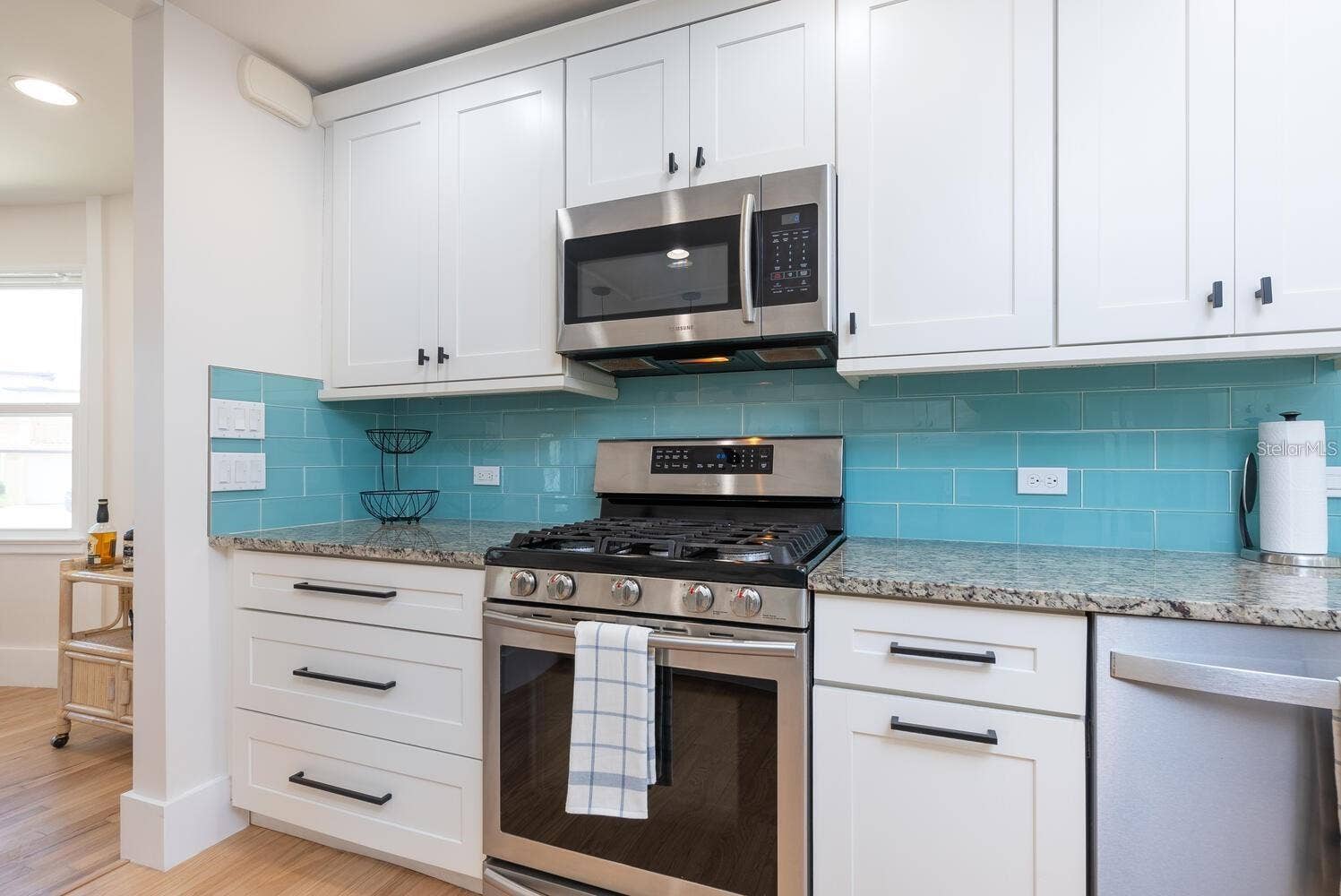 1931 HIGH POINT CIRCLE, Sarasota, FL 34236 1931 HIGH POINT CIRCLE, Sarasota, FL 34236