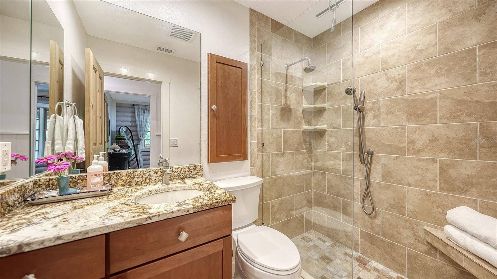 10604 OAK RUN DRIVE, Bradenton, FL 34211 10604 OAK RUN DRIVE, Bradenton, FL 34211