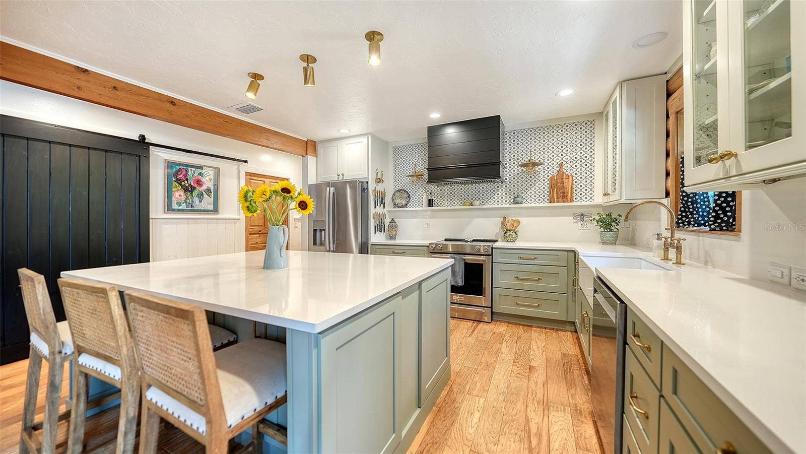 10604 OAK RUN DRIVE, Bradenton, FL 34211 10604 OAK RUN DRIVE, Bradenton, FL 34211
