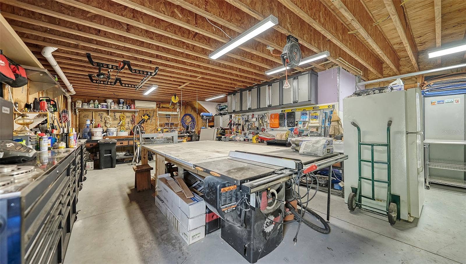 10604 OAK RUN DRIVE, Bradenton, FL 34211 10604 OAK RUN DRIVE, Bradenton, FL 34211