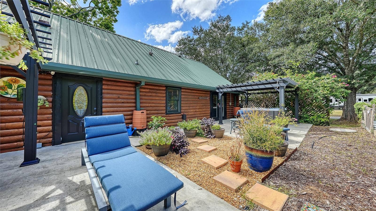 10604 OAK RUN DRIVE, Bradenton, FL 34211 10604 OAK RUN DRIVE, Bradenton, FL 34211