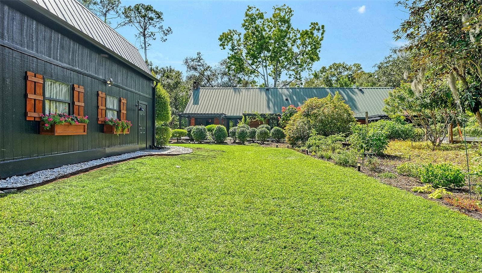 10604 OAK RUN DRIVE, Bradenton, FL 34211 10604 OAK RUN DRIVE, Bradenton, FL 34211