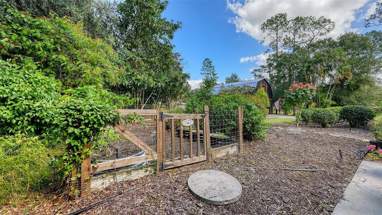 10604 OAK RUN DRIVE, Bradenton, FL 34211 10604 OAK RUN DRIVE, Bradenton, FL 34211