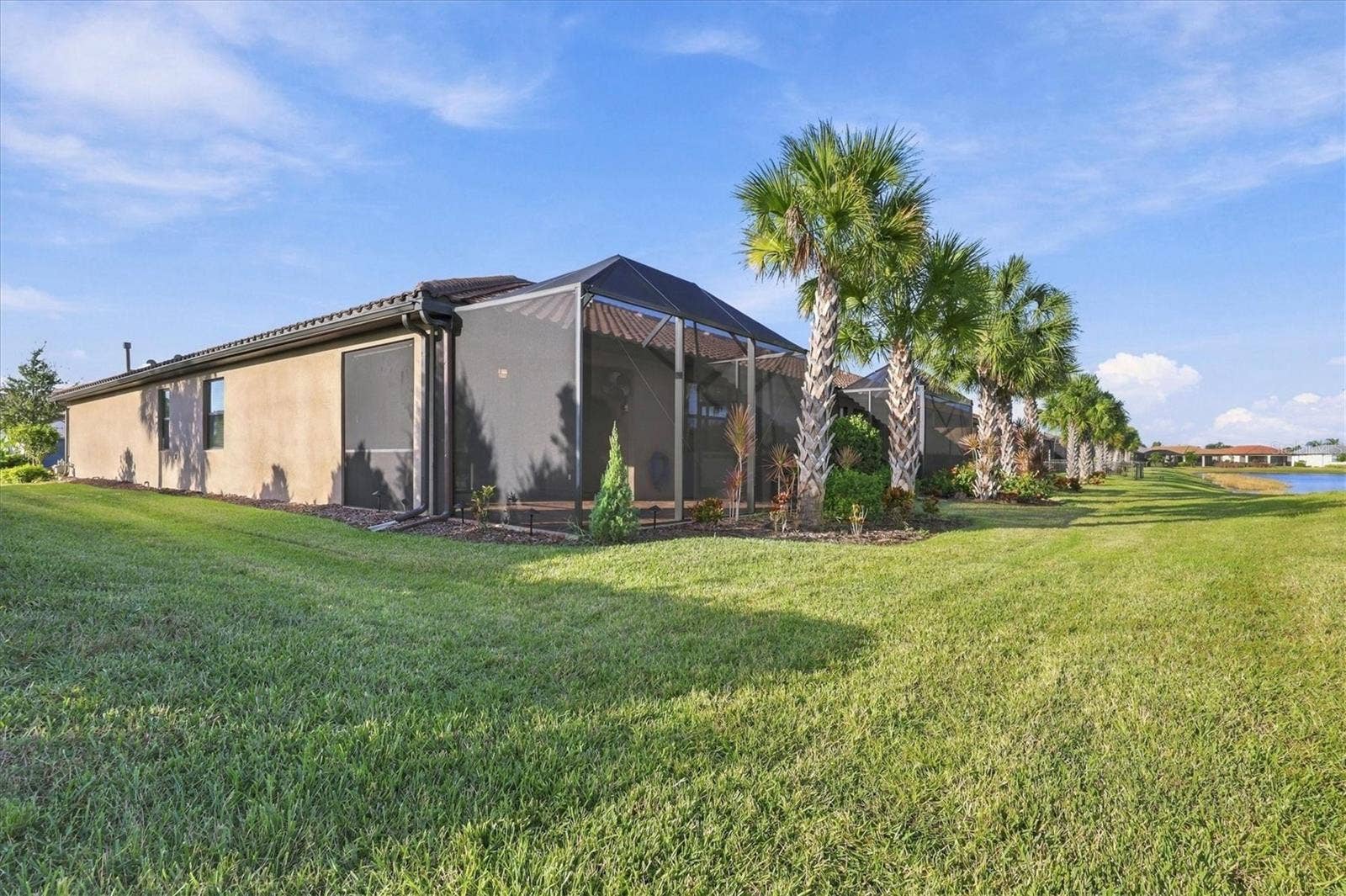 7665 SUMMERLAND COVE, Lakewood Ranch, FL 34202 7665 SUMMERLAND COVE, Lakewood Ranch, FL 34202