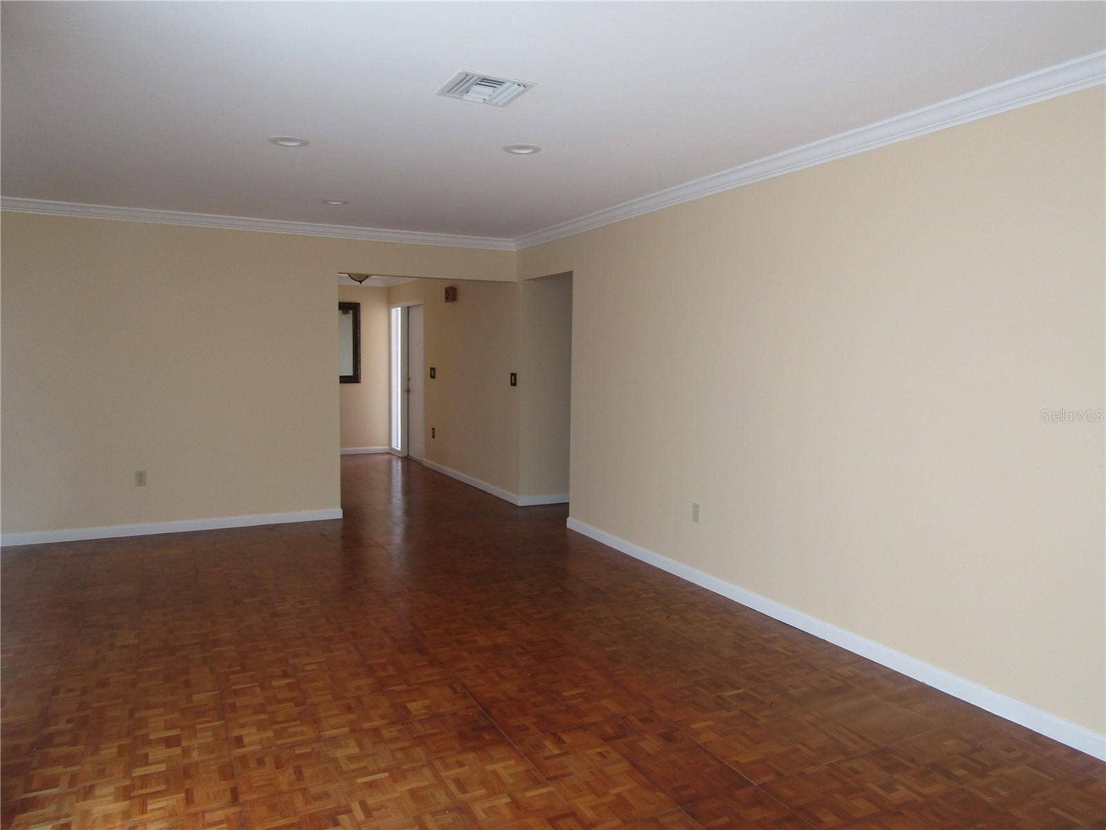 3688 GLEN OAKS MANOR DRIVE, Sarasota, FL 34232 3688 GLEN OAKS MANOR DRIVE, Sarasota, FL 34232