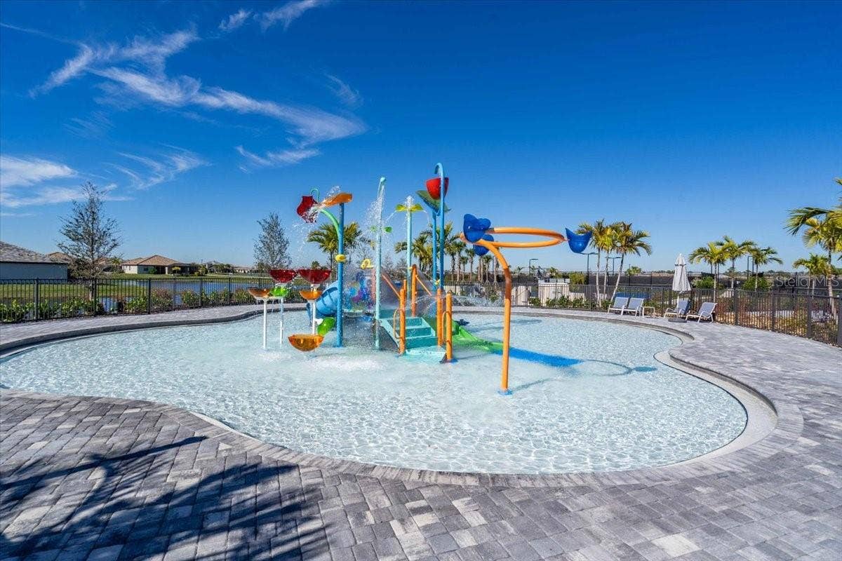 16449 WHALE GREY PLACE, Bradenton, FL 34211 16449 WHALE GREY PLACE, Bradenton, FL 34211