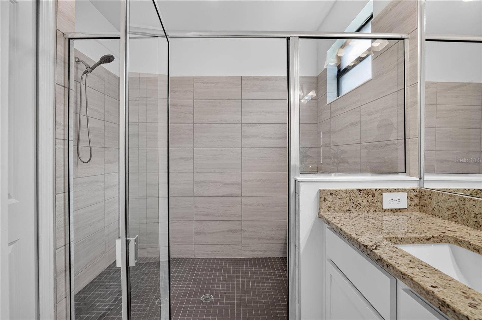 16449 WHALE GREY PLACE, Bradenton, FL 34211 16449 WHALE GREY PLACE, Bradenton, FL 34211