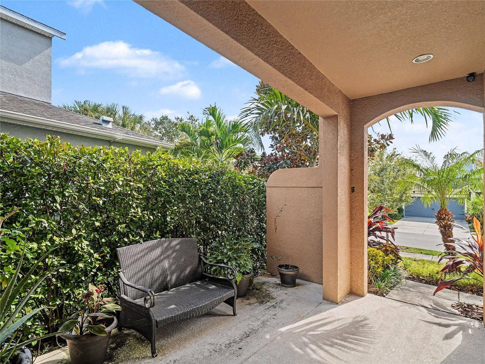 7508 LANTERN PARK AVENUE, Apollo Beach, FL 33572