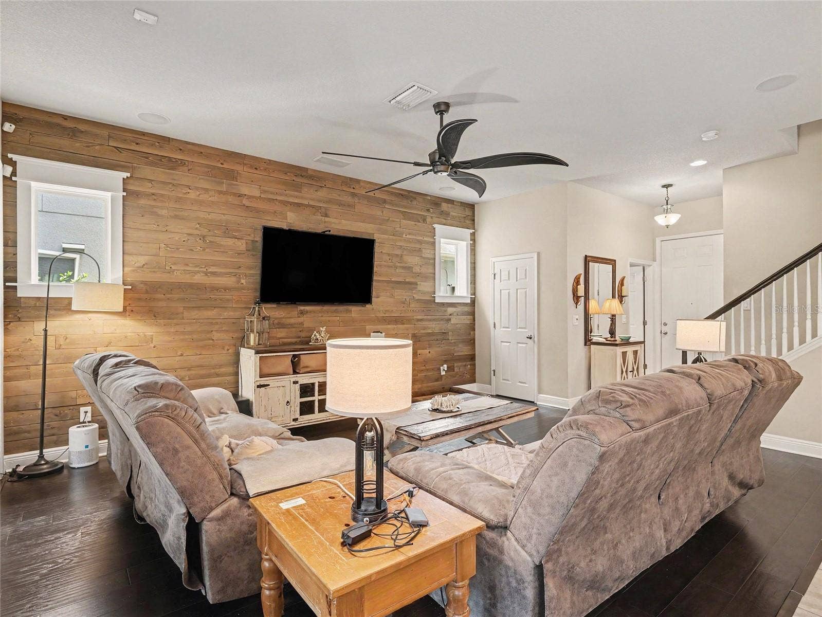 7508 LANTERN PARK AVENUE, Apollo Beach, FL 33572