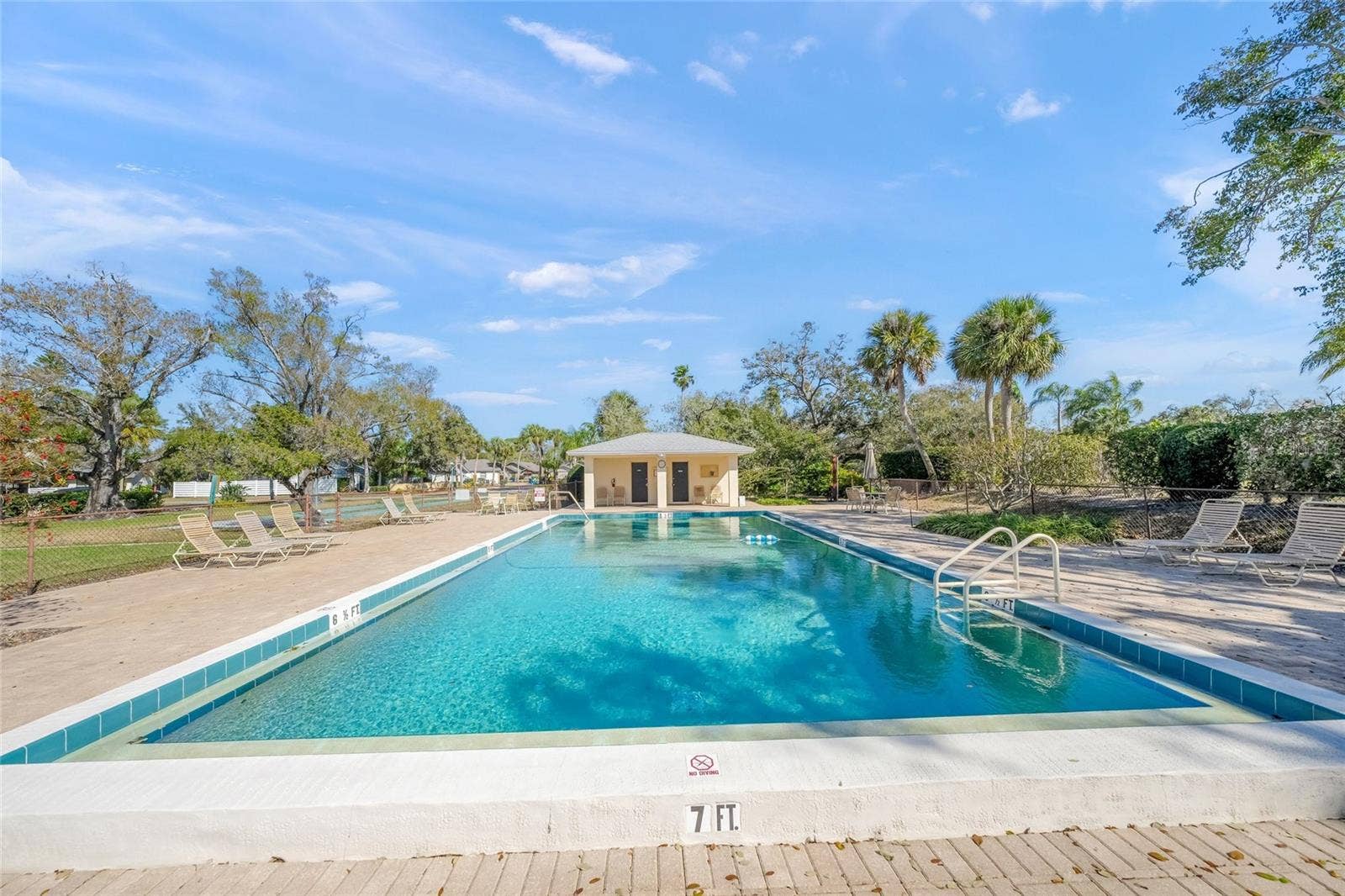 7860 PALM AIRE LANE, #105, Sarasota, FL 34243 7860 PALM AIRE LANE, #105, Sarasota, FL 34243