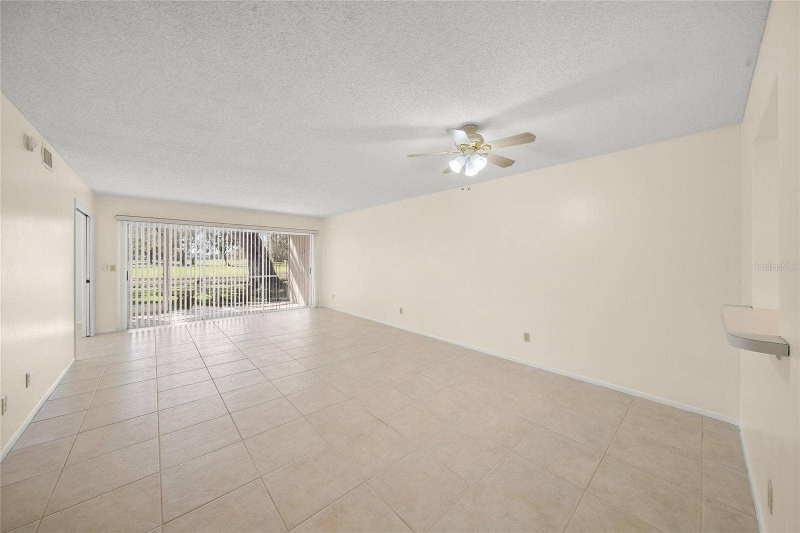 7860 PALM AIRE LANE, #105, Sarasota, FL 34243 7860 PALM AIRE LANE, #105, Sarasota, FL 34243