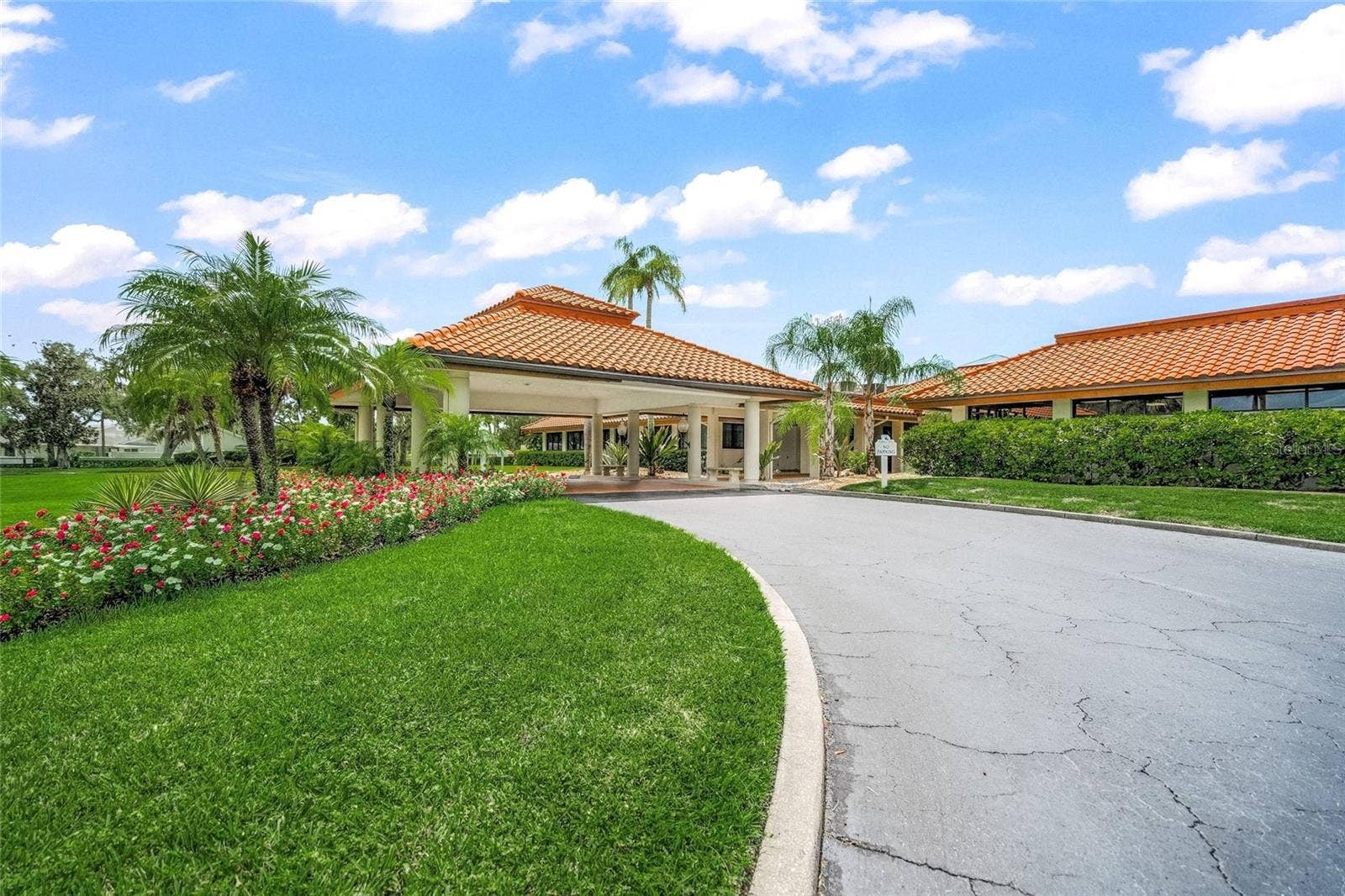 7860 PALM AIRE LANE, #105, Sarasota, FL 34243 7860 PALM AIRE LANE, #105, Sarasota, FL 34243