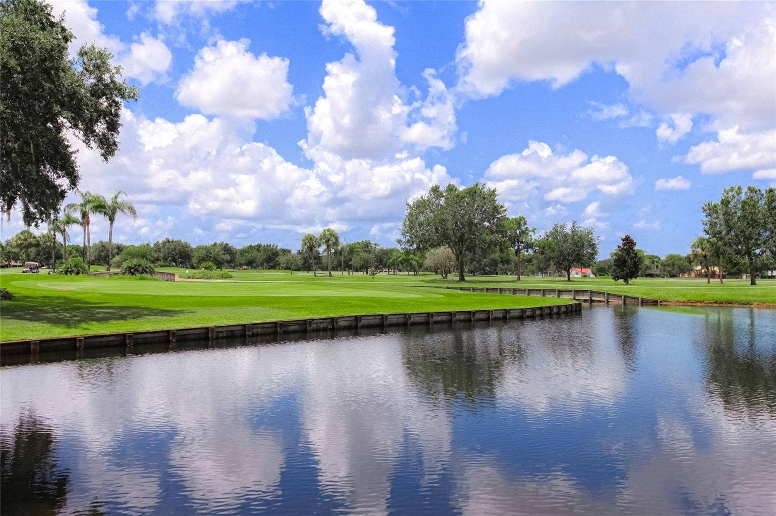 7860 PALM AIRE LANE, #105, Sarasota, FL 34243 7860 PALM AIRE LANE, #105, Sarasota, FL 34243