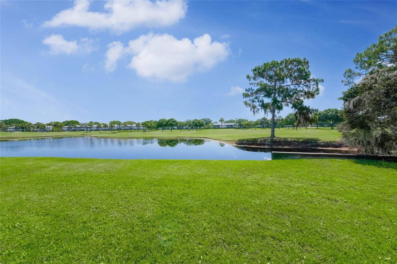 7860 PALM AIRE LANE, #105, Sarasota, FL 34243 7860 PALM AIRE LANE, #105, Sarasota, FL 34243